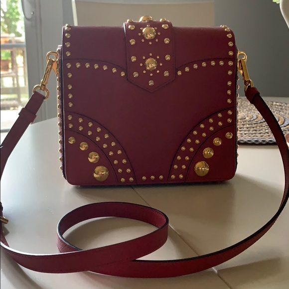 PRADA Studded Staffiano Red Shoulder Bag - Picture 3 of 6